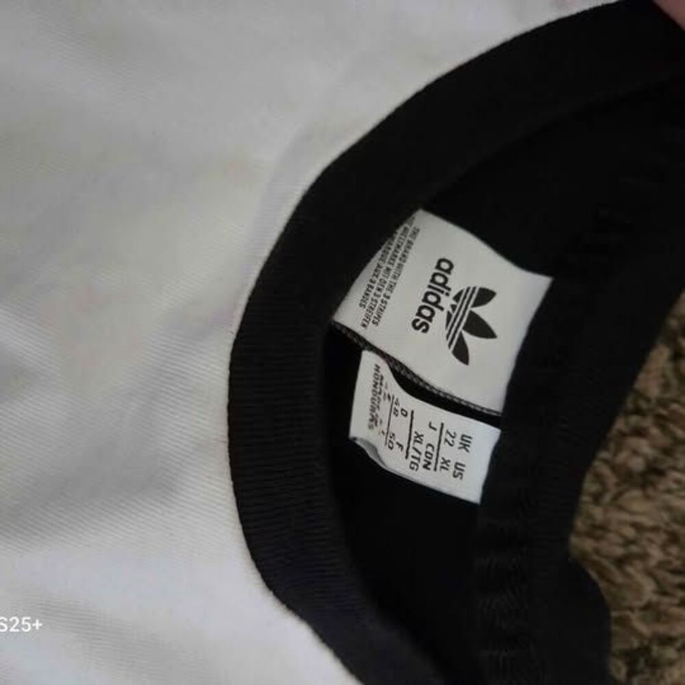 Adidas Trefoil Crop Top - Picture 3 of 5